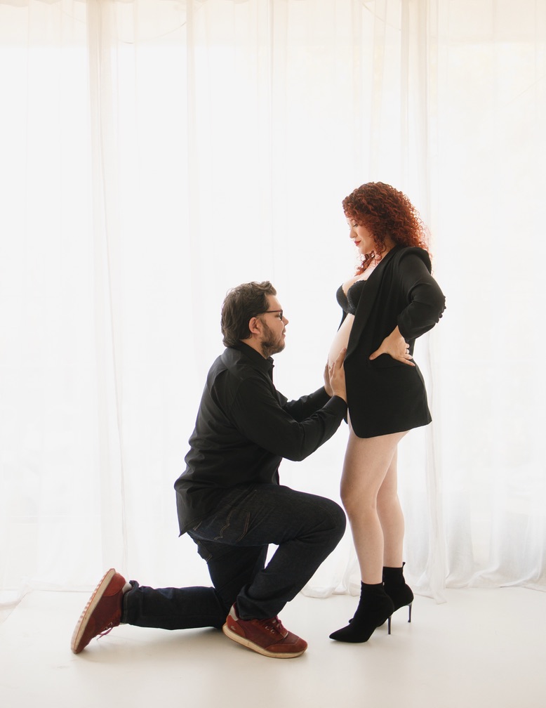 Mayra y Erick esperando a Isis